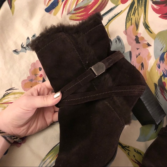Stuart Weitzman Brown Suede boots - Picture 8 of 8